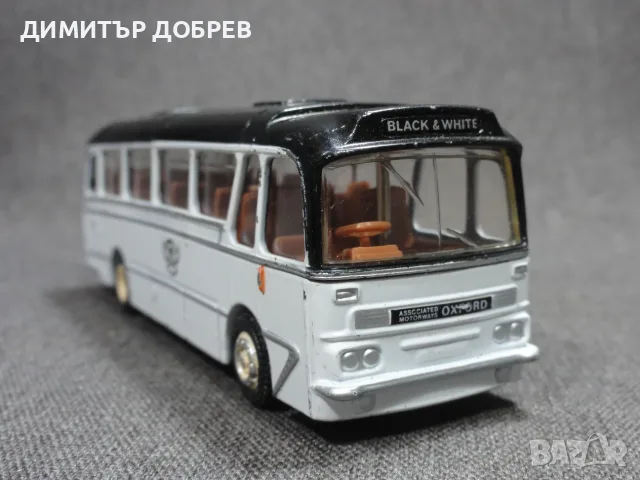 1/76 СТАРА РЕТРО МЕТАЛНА КОЛИЧКА АВТОБУС HARRINGTON GRENADIER BUS, снимка 5 - Колекции - 55423689