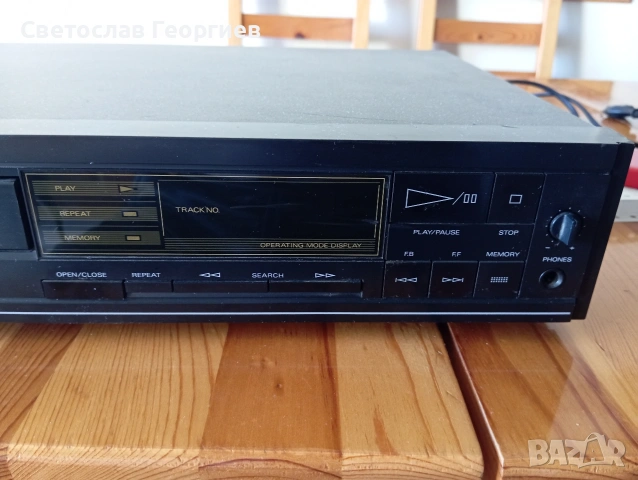 Рядък колекционерски плейър RFT CD9000, снимка 2 - Декове - 55097535