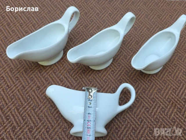 Порцеланови сосиери, снимка 3 - Прибори за хранене, готвене и сервиране - 55630439