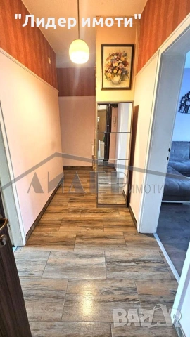 2-стаен панел - 65 кв.м. до Панаира, снимка 14 - Апартаменти - 55202341