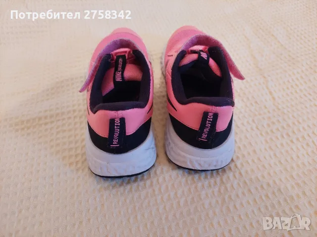 Детски маратонки NIKE, снимка 3 - Детски маратонки - 55562812