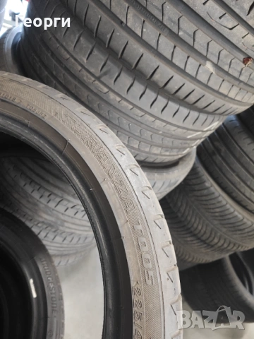 2бр. летни гуми 225/40/18 Bridgestone, снимка 3 - Гуми и джанти - 54717643