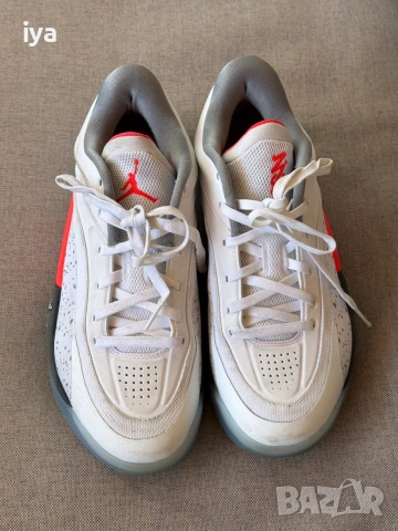Nike Jordan Zion 4 размер 42.5, снимка 2 - Маратонки - 55008995
