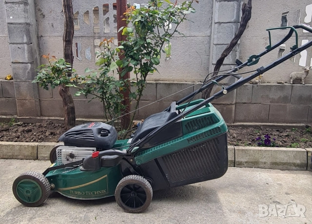 Бензинова косачка MTD Turbo Technik с двигател Briggs & Stratton