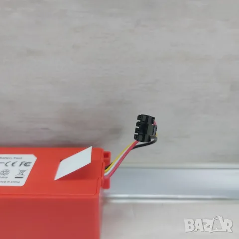Усилена Батерия 14.4V 6900mAh за Робот Прахосмукачка Xiaomi / Roborock (S50, S5 Max, S6, S7) - НОВА, снимка 4 - Прахосмукачки - 55656801
