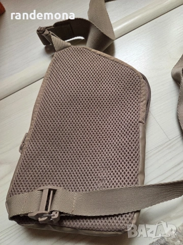 чантичка Adidas за през рамо, снимка 3 - Чанти - 54395194
