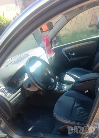 Renault laguna III, снимка 8 - Автомобили и джипове - 55081480