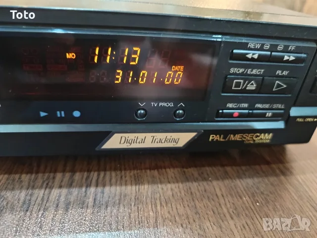 Записващо видео JVC HR-D520 ЕЕ, снимка 4 - Плейъри, домашно кино, прожектори - 55659872