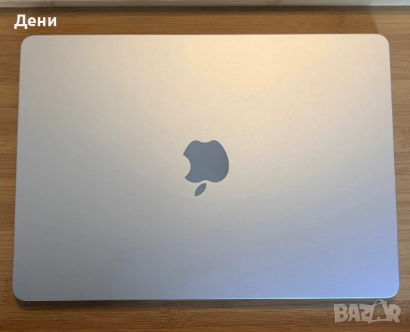 MacBook Air 13” M3 Chip 256GB SSD(2024).+ подарък калъф за носене., снимка 2 - Лаптопи за работа - 54404921