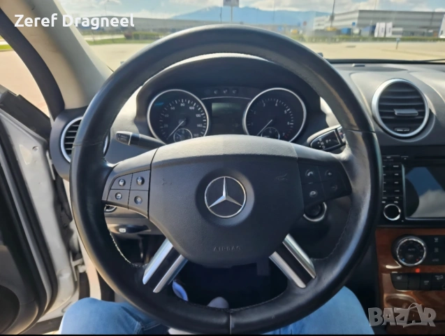 Mercedes-Benz ML 350, снимка 13 - Автомобили и джипове - 54423413