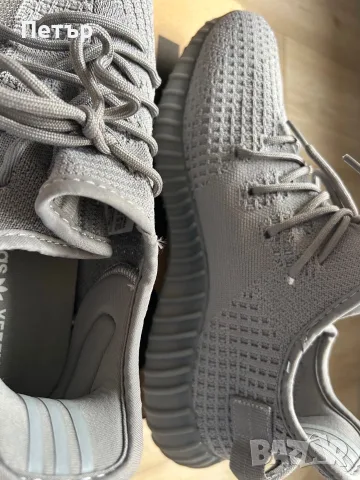 Продавам Yeezy boost 350 носени няколко пъти само!, снимка 4 - Маратонки - 55534139