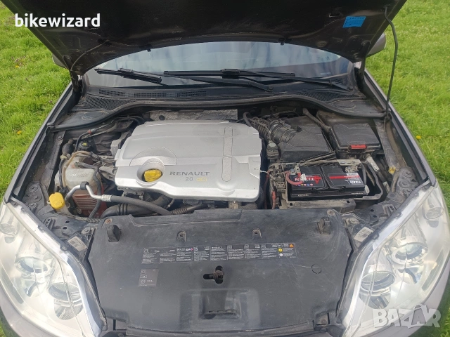 Renault Laguna 3 2.0 dci, снимка 4 - Автомобили и джипове - 54460082