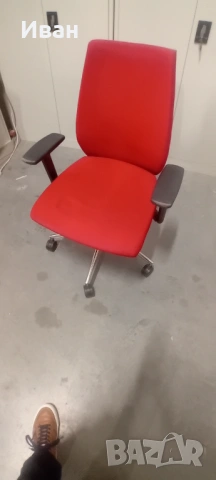 Работен стол