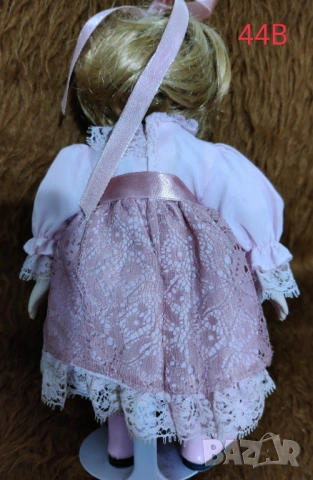 Порцеланови кукли Alberon,Genuine, снимка 2 - Колекции - 54208400