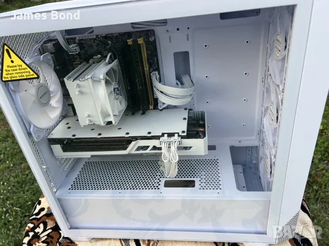 Геймърски компютър / i7 4790 / 16GB RAM / R9 390 8GB / SSD , снимка 9 - Геймърски - 55647108