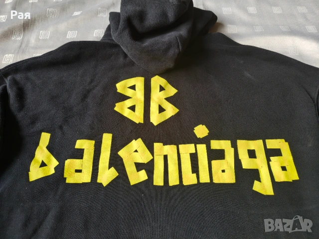 Оригинално худи Balenciaga Tape Type Ripped Pocket Hoodie (Размер XL), снимка 7 - Суичъри - 54640539