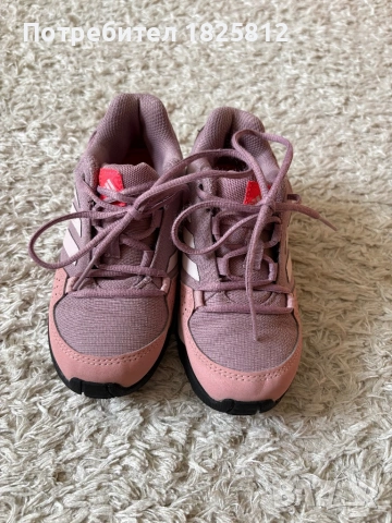 Adidas маратонки 29 номер , снимка 2 - Детски маратонки - 54728043