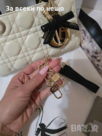 Dior D-Joy Дамска Бяла Чанта Код Brand Luxury Fashion4, снимка 2 - Чанти - 54953078