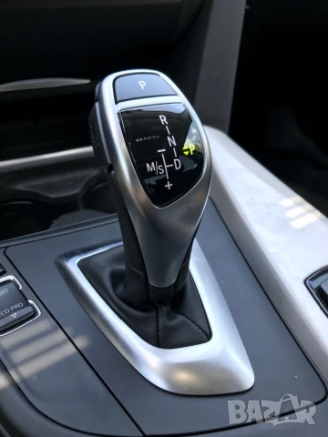 Капак за скоростен лост автоматик BMW F30 F31 F10 F11 F15 F20, снимка 3 - Части - 54981060