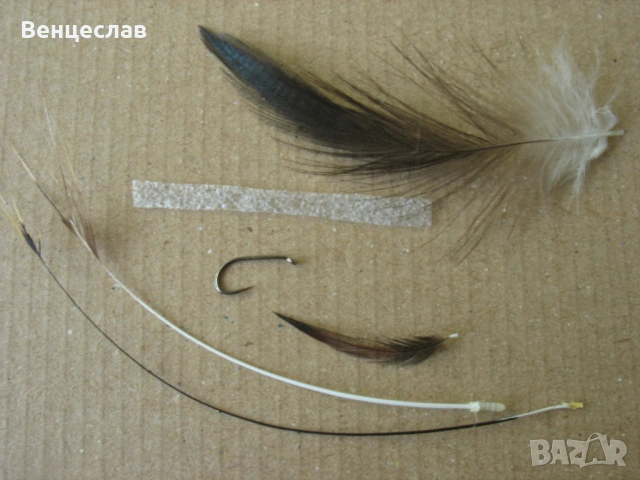 Изкуствени мухи - комарче, снимка 2 - Стръв и захранки - 54302633