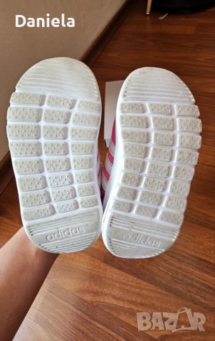 Бебешки маратонки Adidas, снимка 6 - Бебешки обувки - 54511226