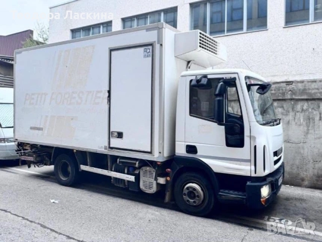 Хладилен камион IVECO, снимка 6 - Бусове и автобуси - 54824565
