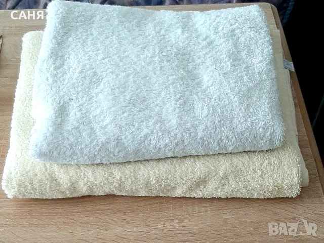 Две големи и дебели хавлии и малки хавлиени кърпи и две за фитнес, снимка 2 - Декорация за дома - 53317732
