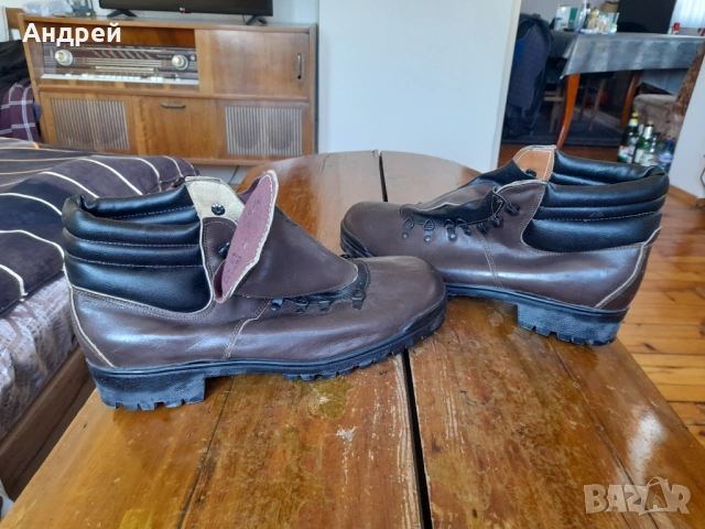 Стари туристически обувки Младост #3, снимка 3 - Други ценни предмети - 54356568