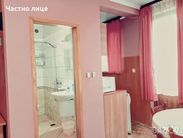 Студио за нощувки във Варна. От собственик. Кухня, пералня, климатик, тераса. Свободно паркиране!, снимка 12 - Квартири, нощувки - 55337157