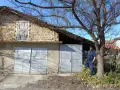 Къща 5 постройки и двор, снимка 7