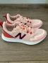 Дамски маратонки New Balance , снимка 2