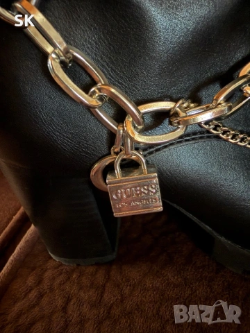 Guess обувки с ток, снимка 2 - Дамски обувки на ток - 54715995
