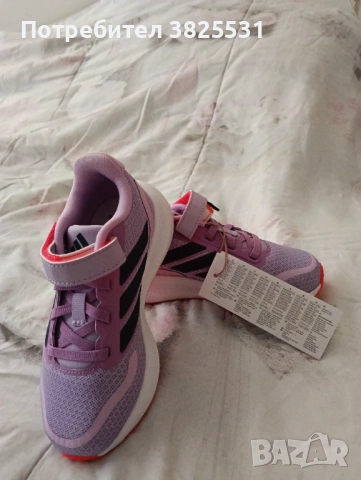 Детски маратонки Адидас , снимка 4 - Детски маратонки - 54311469