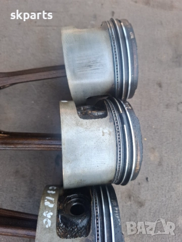 Бутала за Golf 3 / Голф 3 1.8 90кс, снимка 4 - Части - 53969799