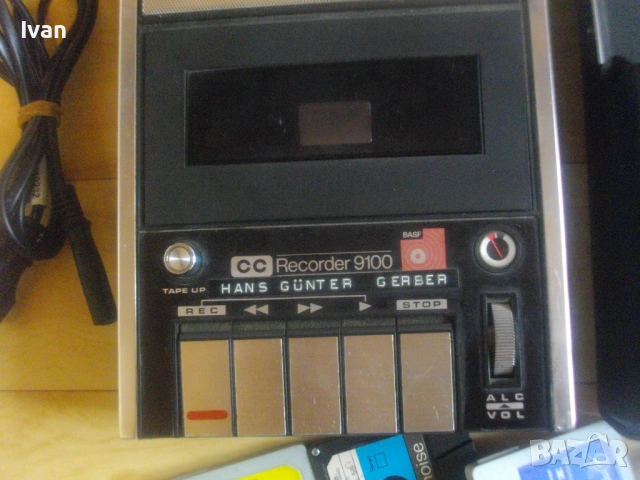 BASF CC RECORDER 9100 ПОРТАТИВЕН КАСЕТОФОН ОТ 1971-1973г.РЕТРО ВИНТИДЖ С КОЖЕН КАЛЪФ ОТЛИЧНО РАБОТЕЩ, снимка 7 - Радиокасетофони, транзистори - 54904268