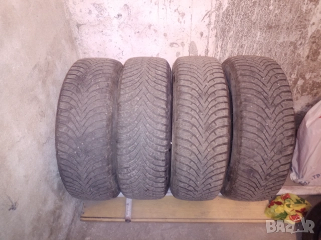 Гуми с джанти за Форд Фокус 2001г