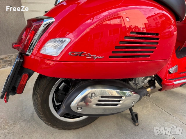 Vespa GTS Super 300, снимка 9 - Мотоциклети и мототехника - 55069849
