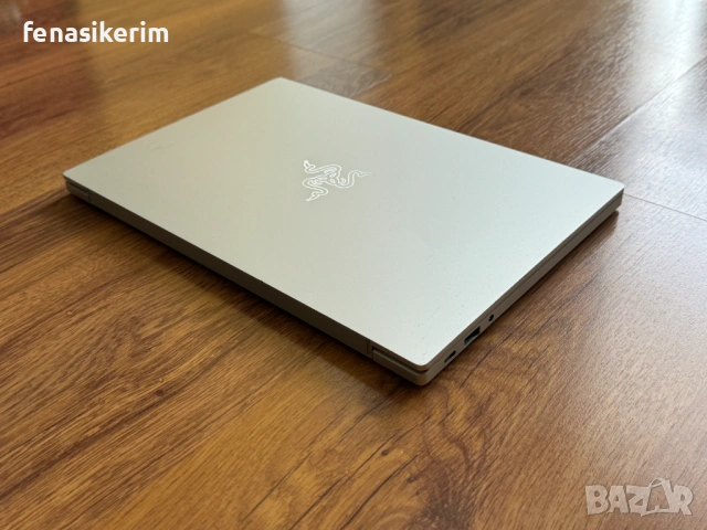13.4' UHD+ Touch Core i7-1165G7 Razer Book 13 16GB LPDDR4X/512GB NVMe/Подсветкa/Win 11/Бат 6ч, снимка 3 - Лаптопи за работа - 54781581