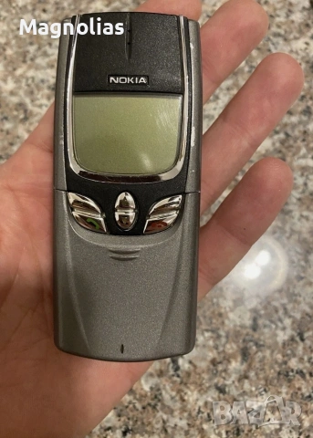 Nokia 8890 беше символ на лукс и все още работи след 25 години