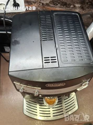 Кафеавтомат / Кафемашина Delonghi Magnifica , снимка 3 - Кафемашини - 55545823