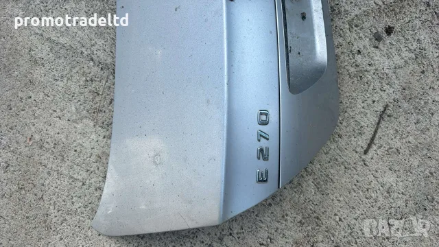 Заден капак багажник Мерцедес Е класа W211 E270 седан Mercedes W211 , снимка 4 - Части - 55587438