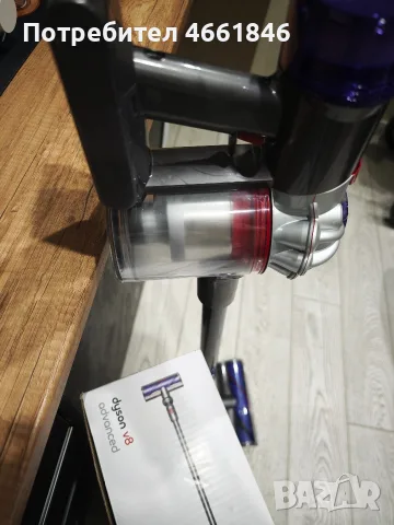 Безжична вертикална прахосмукачка Dyson V8 Advanced (Пълен комплект с кутия), снимка 5 - Прахосмукачки - 55632337