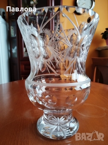 Кристална ваза, снимка 2 - Вази - 54069493