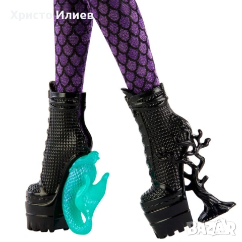 Кукла Monster High Wednesday Колекционерска Кукла Бинка Баркли, снимка 3 - Кукли - 54464939