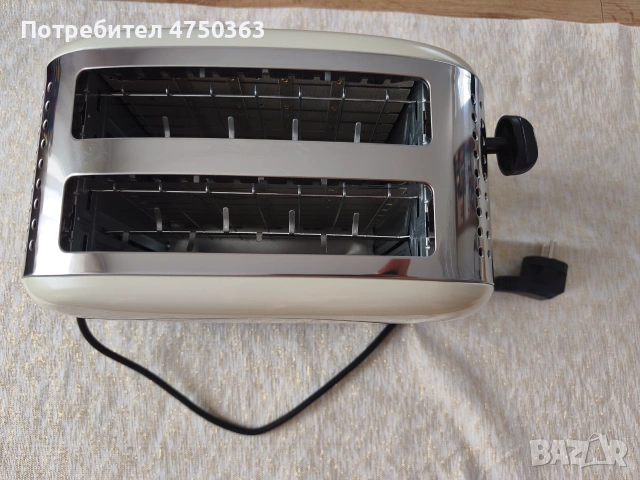 Тостер Russell Hobbs – стилен метален дизайн, отлично състояние.  Тостер Russell Hobbs с елегантен к, снимка 5 - Тостери - 55021822