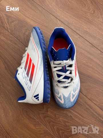 adidas Детски футболни обувки, снимка 5 - Футбол - 54988544