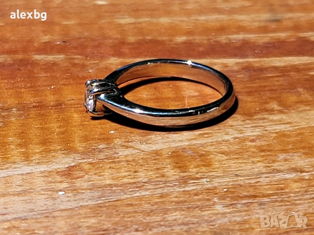 18к Пръстен бяло злато 2g с 0.18ct диамант VS1, снимка 8 - Пръстени - 53440520