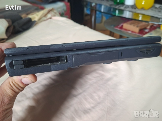 Лаптоп Dell Latitude C610.Model No:PP01L. Супер рядък и колекционерски., снимка 9 - Лаптопи за дома - 54578994