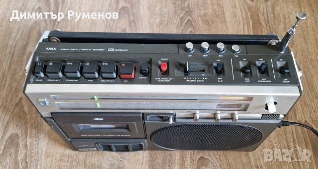 Радиокасетофон Aiwa TPR - 300A, снимка 2 - Радиокасетофони, транзистори - 54449547