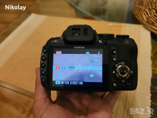 Fujifilm HS10 с проблем за части ремонт, снимка 2 - Фотоапарати - 55300377